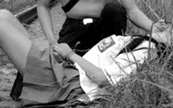 Giả công an, ép nữ sinh 15 tuổi ra nghĩa trang để hiếp dâm
