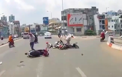 Thanh niên lạng lách, "đốn ngã" 2 xe máy rồi dửng dưng bỏ đi