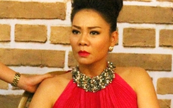 Thu Minh bị hạ đường huyết trong đêm nhạc tưởng nhớ Wanbi Tuấn Anh