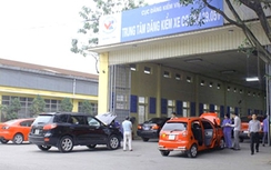 Nhắn tin qua điện thoại di động cho chủ xe quá hạn đăng kiểm