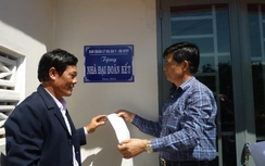 Ban QLDA 7 trao nhà Đại đoàn kết cho người nghèo