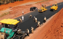 Xuân này, đường Hồ Chí Minh không còn bụi