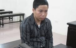 Nữ sinh bị bác họ cưỡng bức