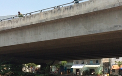 Tên trộm nhảy từ trên cầu xuống đất vì tưởng nhầm là...sông