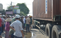 "Hung thần" container cán chết một học sinh lớp 3