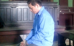 Ngồi tù vì “rút ruột” công ty