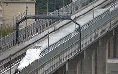 Clip: Nhờ đâu tàu đệm Nhật Bản đạt vận tốc kỷ lục 603km/h?