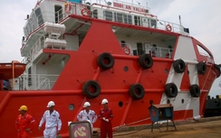 Bàn giao tàu dịch vụ dầu khí 8 triệu đô