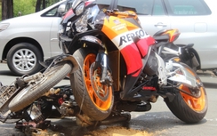 Mô tô phân khối lớn đè bẹp xe máy, 2 người nguy kịch