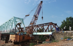 Trưa nay hoàn thành thay cầu Trà Bồng