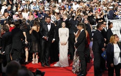 Lý Nhã Kỳ đẹp đến nao lòng trên thảm đỏ Cannes