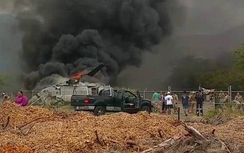 Clip: Hiện trường vụ máy bay quân sự Mỹ rơi ở Hawaii