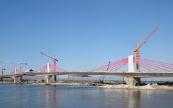 Sông Dinh không còn đò ngang cách trở