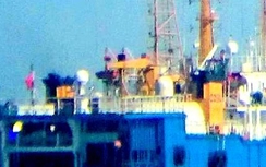 Tàu dầu khí Trung Quốc di chuyển chậm, được giám sát nghiêm ngặt