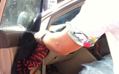 Đại gia đất Cảng và bạn gái bị tạt axit trong xe Lexus