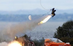 Khám phá ghế phóng dù khẩn cấp trên chiến đấu cơ