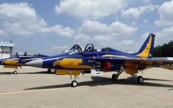 Phi cơ Indonesia rơi khi đang bay trình diễn