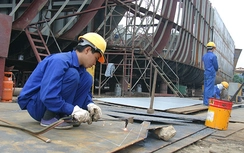 Tất bật lo thưởng Tết