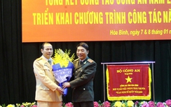 Thưởng “nóng” vụ bắt giữ đối tượng vận chuyển trái phép 8 bánh heroin