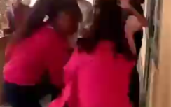 Vụ nữ sinh "đánh hội đồng”: Nhà trường sẽ bị cắt thi đua