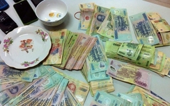 Công an bắt quả tang 23 đối tượng đánh bạc, thu hơn 90 triệu