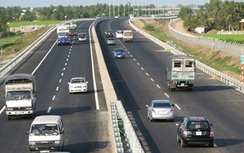 Đề xuất lắp đèn Led trên cao tốc TP.HCM-Trung Lương