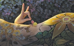 Phía sau những bộ ảnh nude "bỏng mắt"