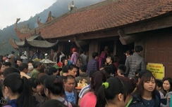 Chưa khai hội, Yên Tử đã đông nghẹt người