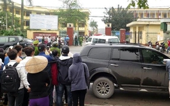 Kẻ đổ xăng, kề dao khống chế nữ sinh ở Thái Bình