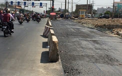 Phun nhựa đường bắn vào người dân, đơn vị thi công nói gì?