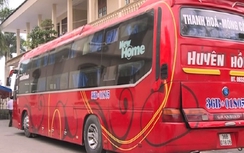 Tạm giữ xe khách và 34 người vì ba lô ma túy "vô chủ"