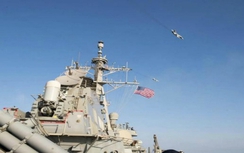 Hải quân Mỹ thản nhiên nhìn chiến đấu cơ Nga áp sát