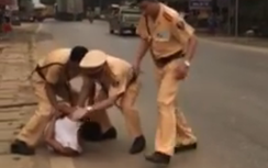 Video nổ súng bắt kẻ vung dao đòi chém CSGT