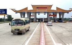 Phạt nhà đầu tư cầu Hạc Trì vì tự ý đóng trạm thu phí
