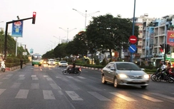 Mức phạt ô tô, xe máy cho lỗi vượt đèn đỏ