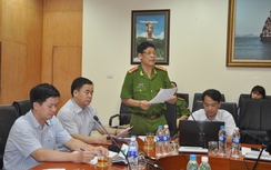 Tạm dừng nhiều tàu du lịch sau sự cố cháy tàu vịnh Hạ Long
