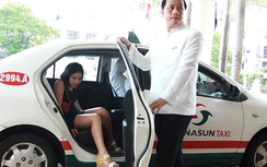 Taxi truyền thống đua đổi mới công nghệ
