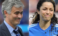 Xuống nước với Mourinho, nữ bác sĩ sexy nhận "đống tiền"