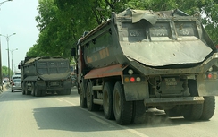 Phạt xe chở quá tải tới 130 triệu đồng, chặn đường "chung chi"