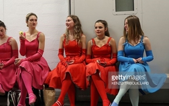 Khai mạc EURO 2016: "Mát mắt" ngắm vũ công Pháp