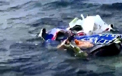 Vớt vật thể lạ tại vị trí nghi máy bay CASA 212 rơi