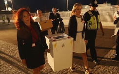 Kết quả trưng cầu sơ bộ: Dân Anh muốn rời EU?