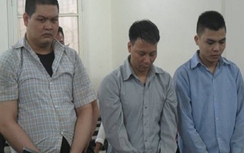 Truy sát, chém người vì... nhìn đểu