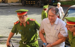 Ông Phạm Công Danh xin gặp bác sĩ tại tòa