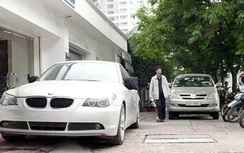 Ô tô đi trên vỉa hè bị phạt tới 1,2 triệu đồng, tước GPLX