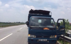 CSGT Hà Nội truy đuổi, bắt nóng xe tải vừa bị trộm