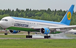 Trục trặc động cơ, máy bay chở 189 người hạ cánh khẩn cấp