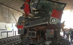 Pháp: Tàu cao tốc đâm vào cây, 60 người bị thương