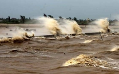 TRỰC TIẾP: Bão số 3 càn quét từ Quảng Ninh đến Nghệ An