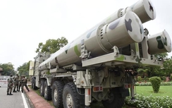Ấn Độ kéo tên lửa sát biên giới, Trung Quốc lo sốt vó